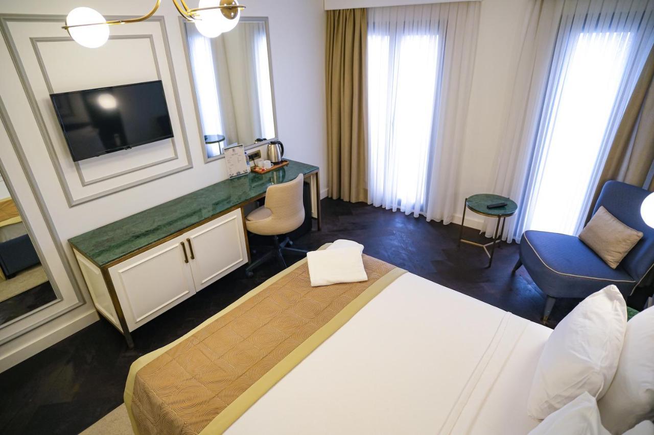 Pera Rasso Hotel อิสตันบูล ภายนอก รูปภาพ